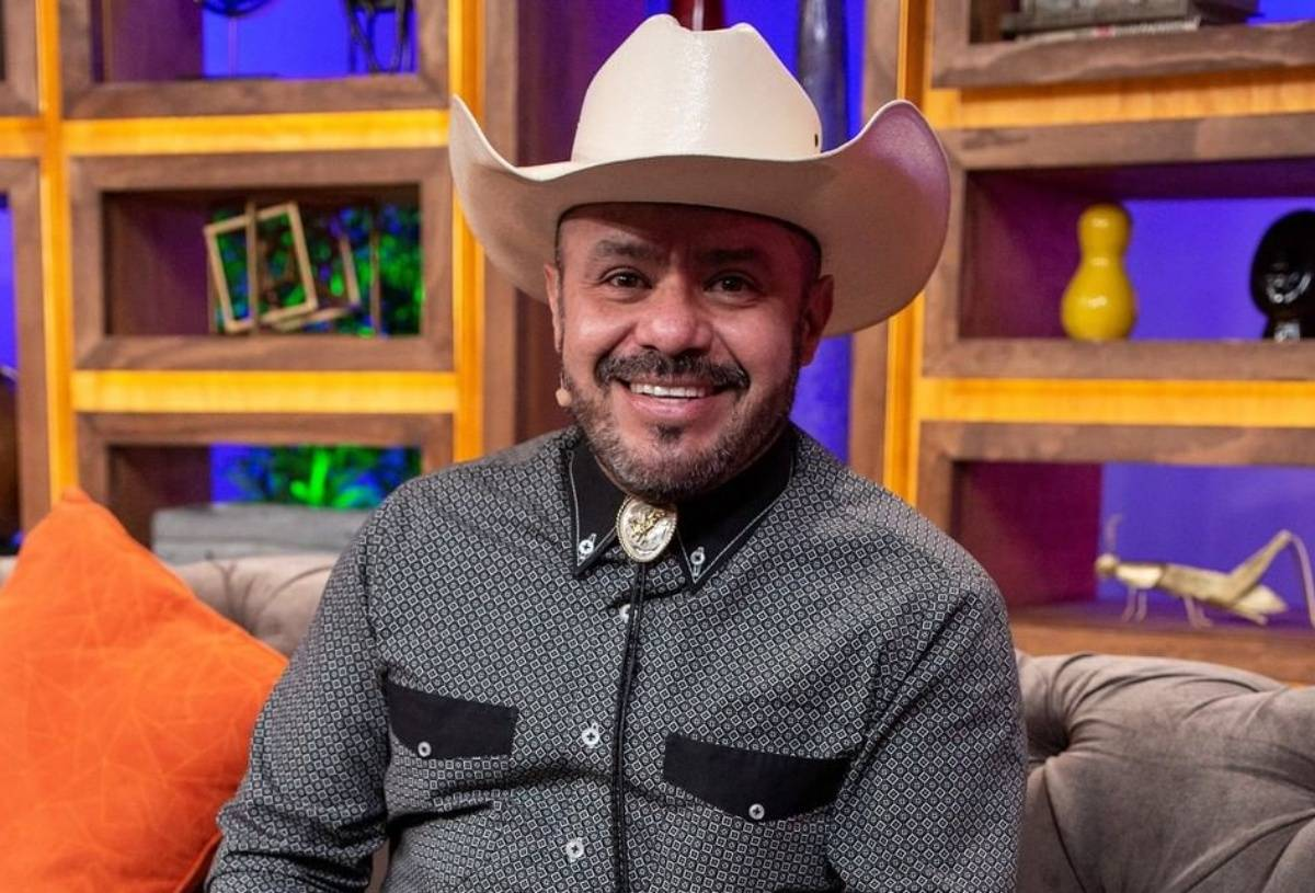 Edson Zúñiga, el norteño, se burla de Claudia Sheinbaum con chiste misógino