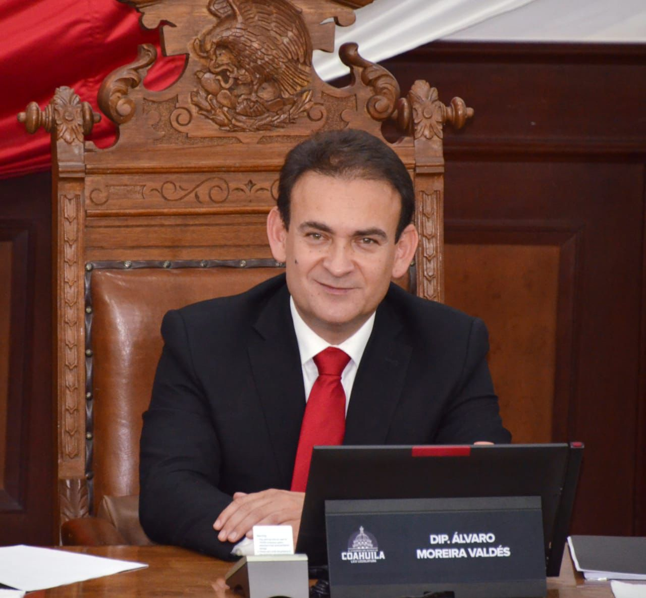 Acceso a la tecnología es parte fundamental del aprendizaje: Álvaro Moreira