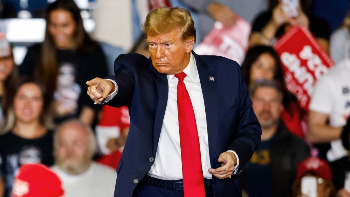 Trump insta a Biden a realizarse un test cognitivo tras confundir a Zelenski con Putin