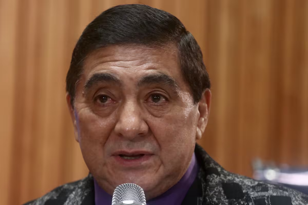 Carlos Bonavides suplica por trabajo; se dice dispuesto a trabajar en la calle