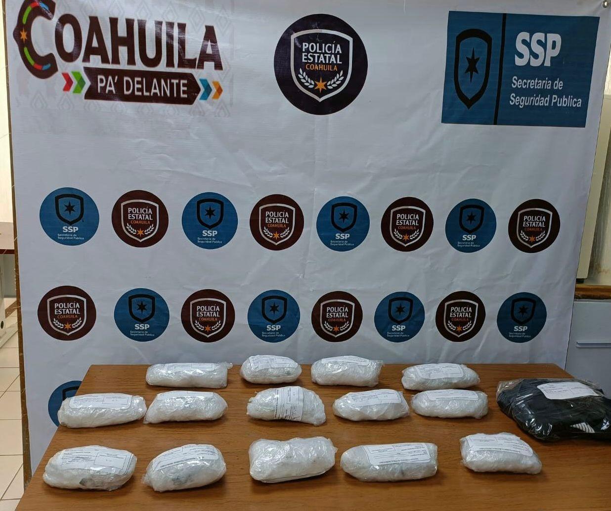 DECOMISAN ESTATALES OCHO KILOS DE CRISTAL
