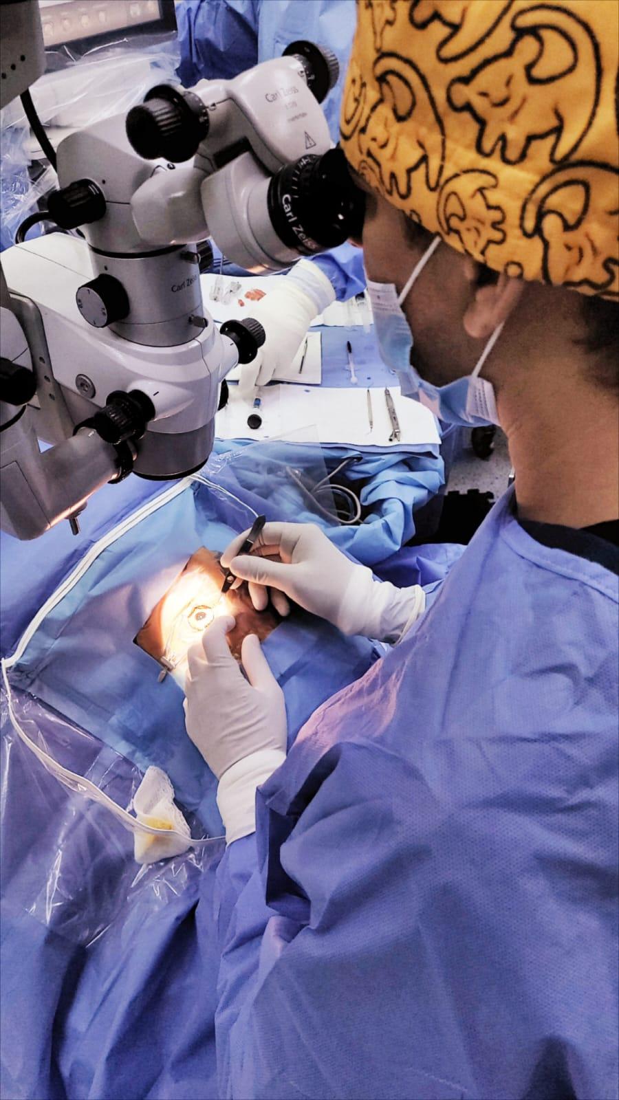 Realiza IMSS 850 cirugías de catarata