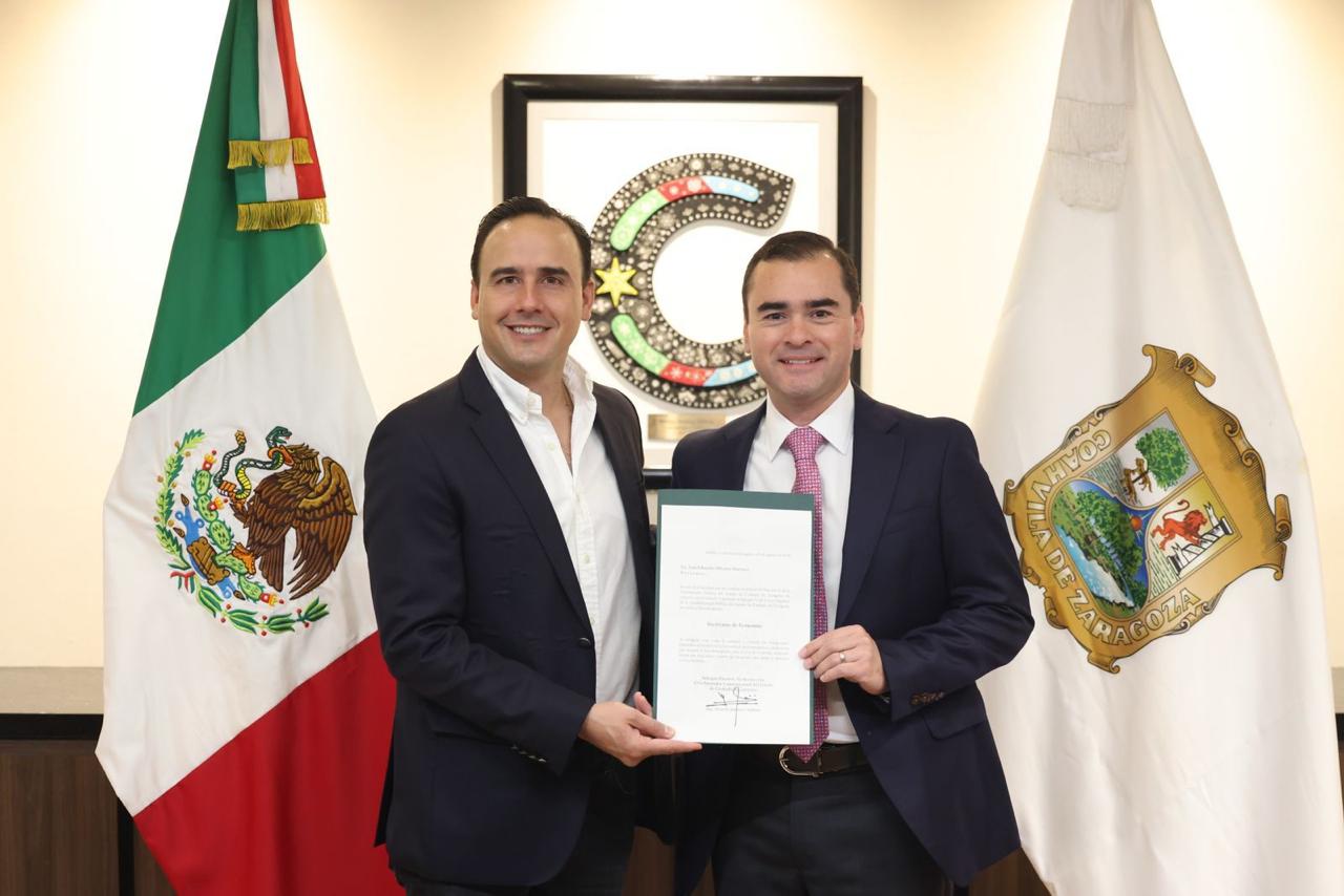 ASUME LUIS OLIVARES LA SECRETARÍA DE ECONOMÍA