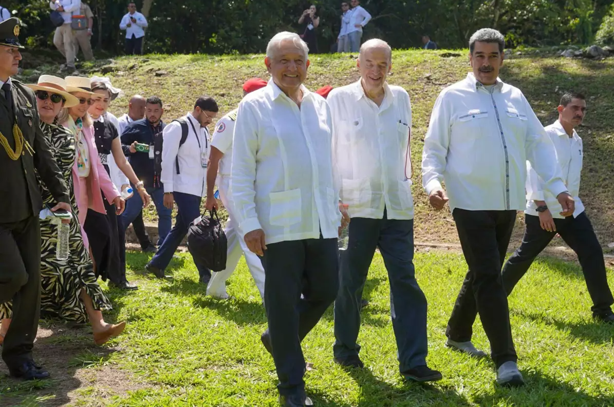 Maduro agradece a AMLO por trabajo para que “se respete” a Venezuela