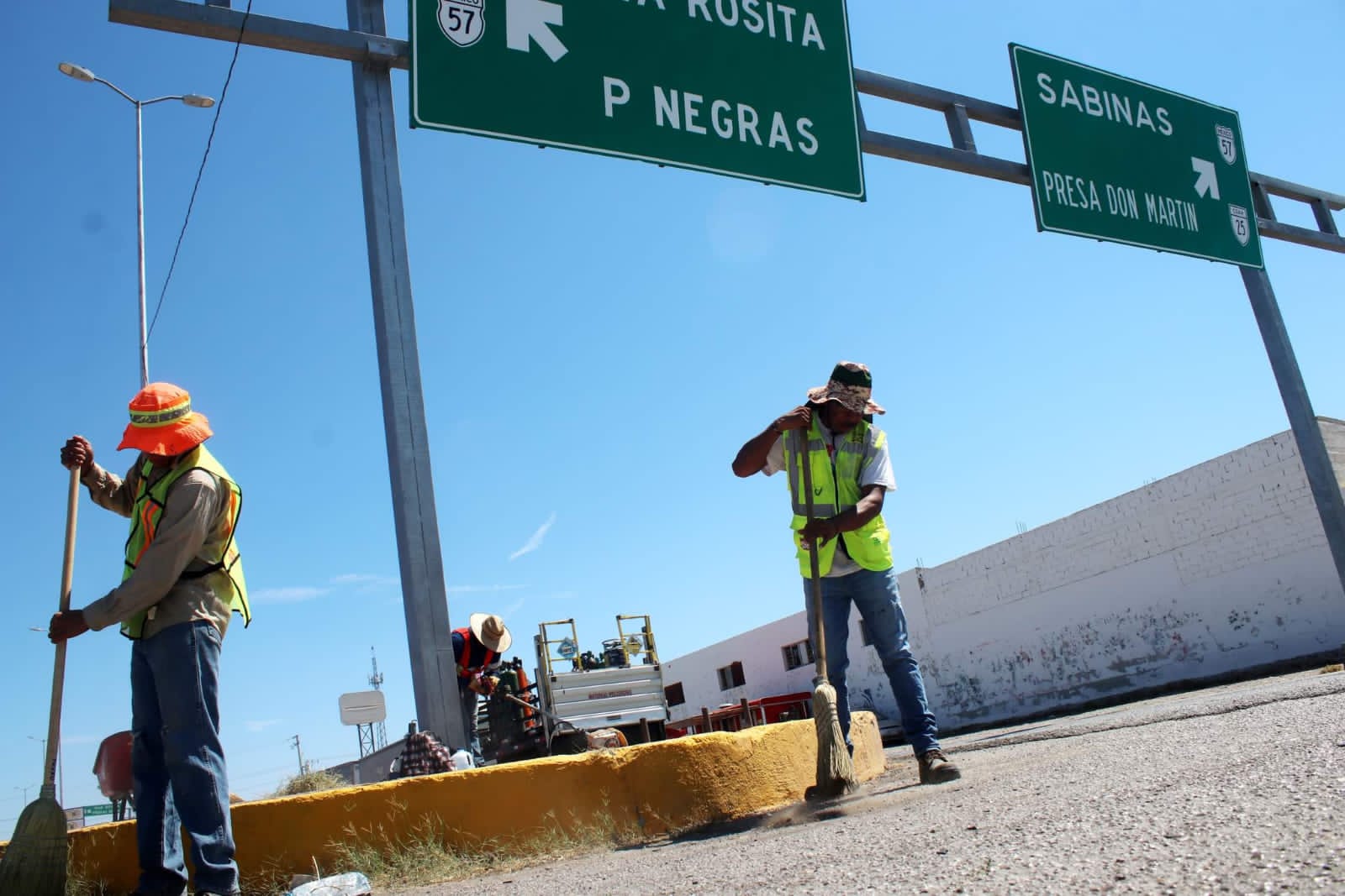 Ofrece Sabinas empleo temporal