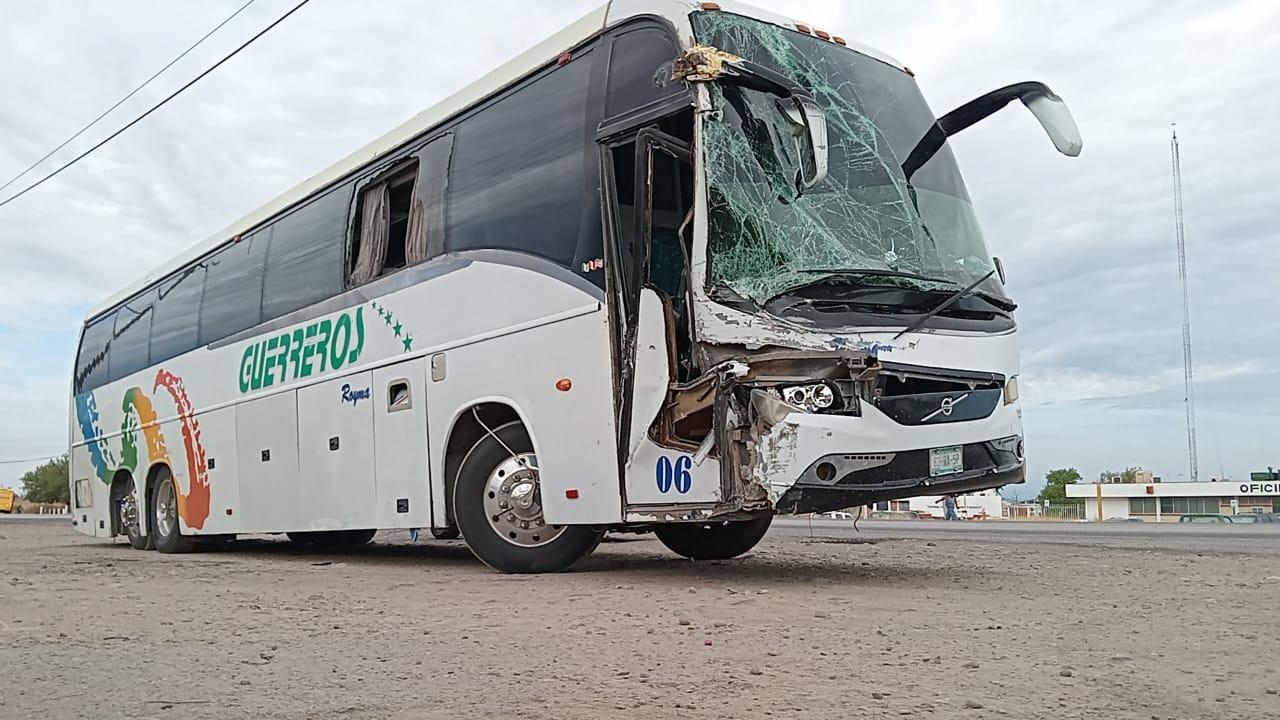 Sufren accidente jóvenes apostólicos