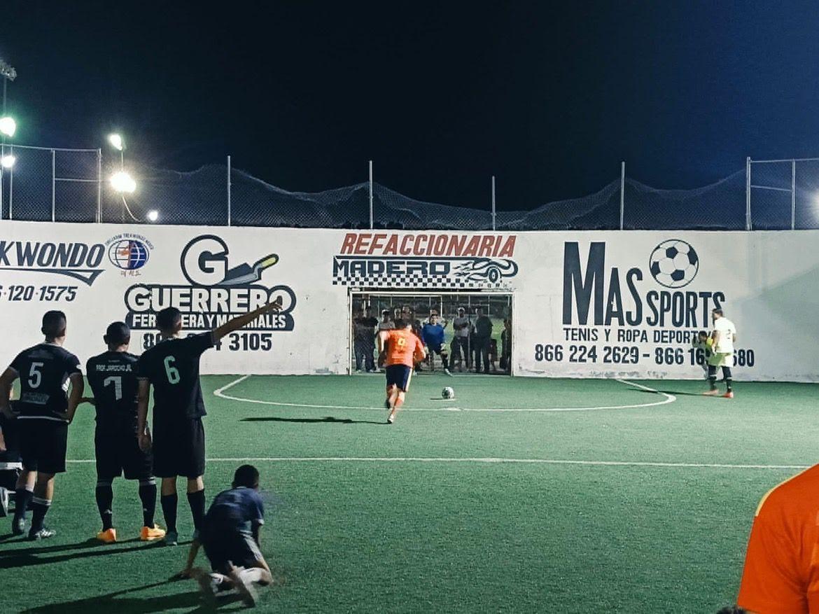 Vive San Buena finales de fútbol