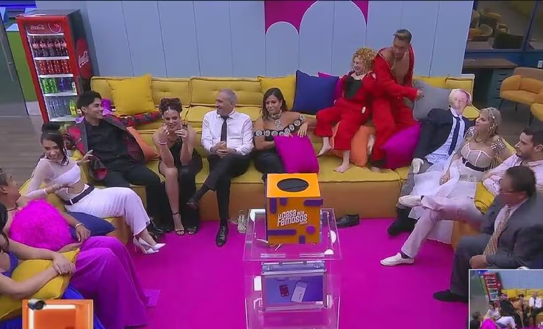 Televisa obliga a disculparse a inquilinos de “La casa de los famosos”