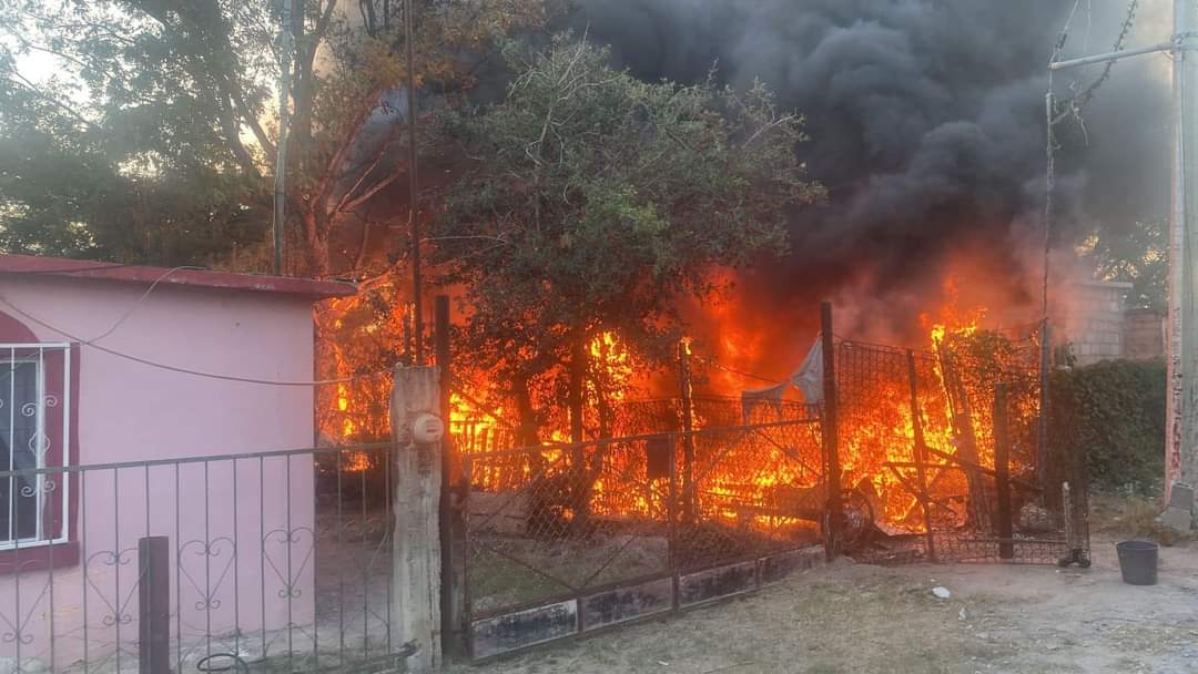 Pierde todo en incendio