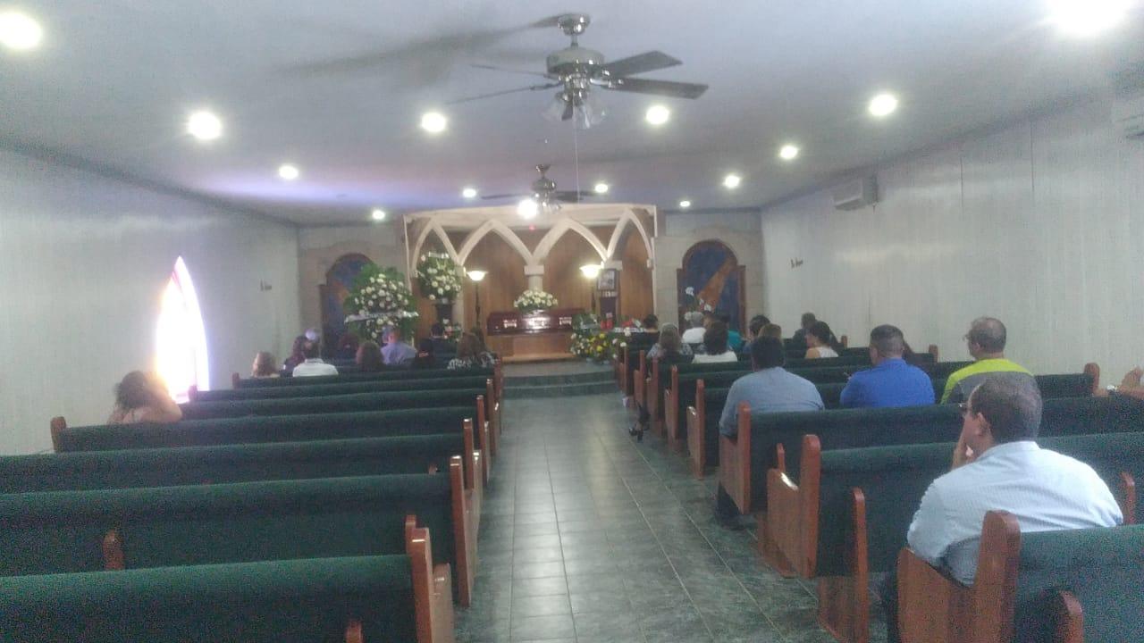 Velan restos del profe Francisco 