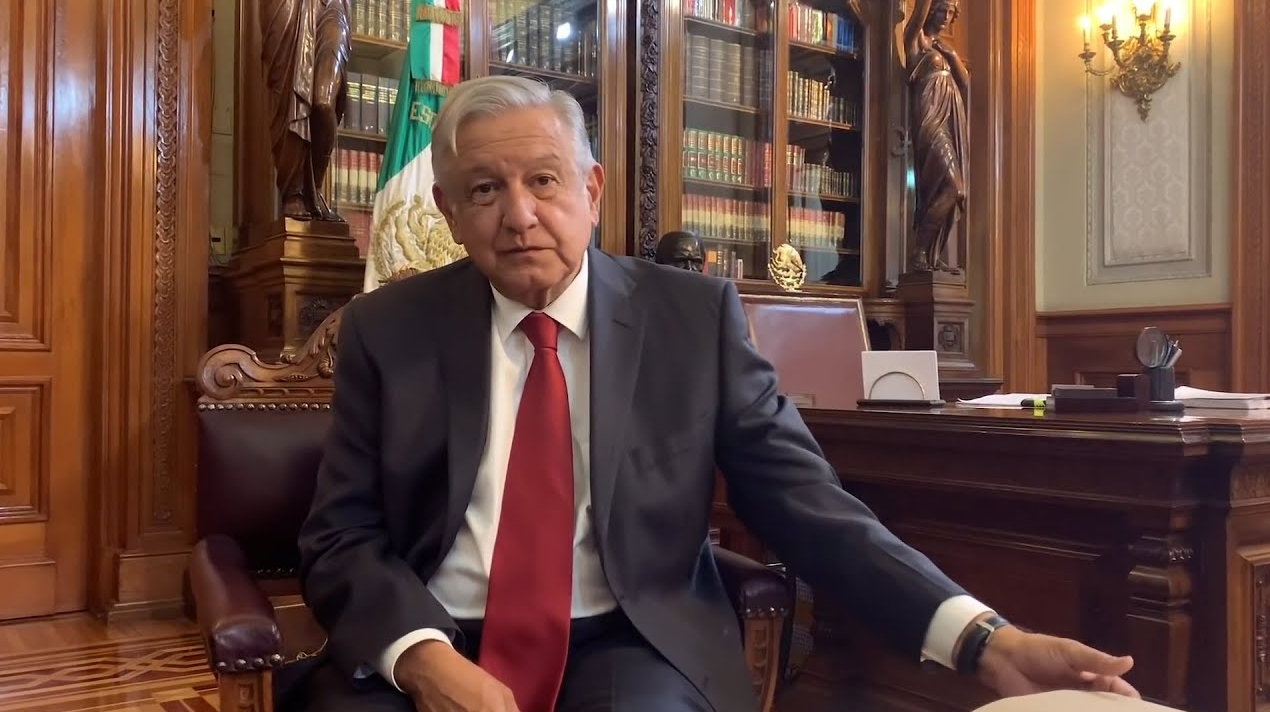 AMLO inicia mudanza de Palacio Nacional a ‘La Chingada’,  Chiapas; se llevará 150 libros