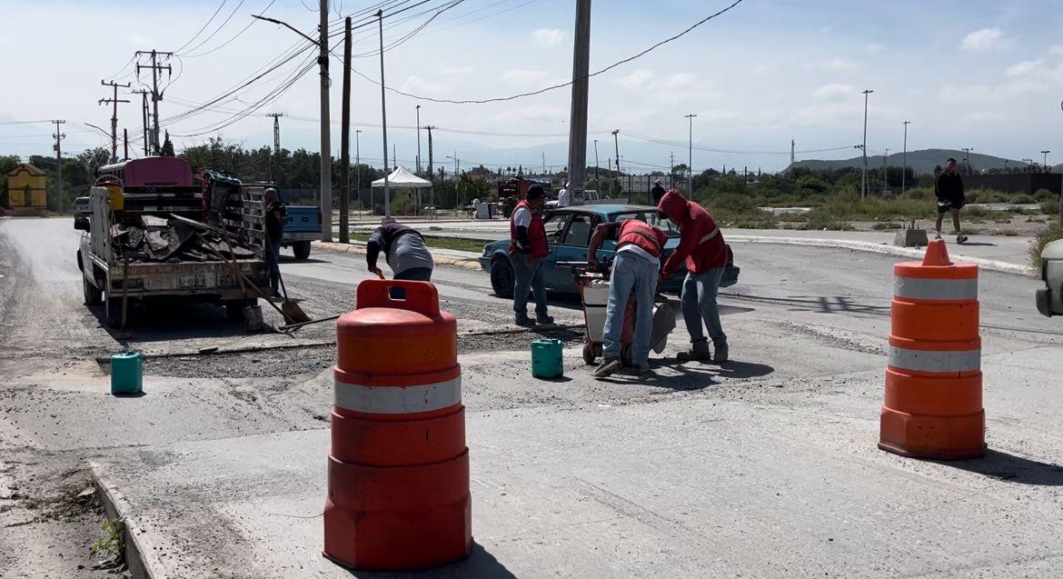 Inicia bacheo tras las lluvias atípicas en RA