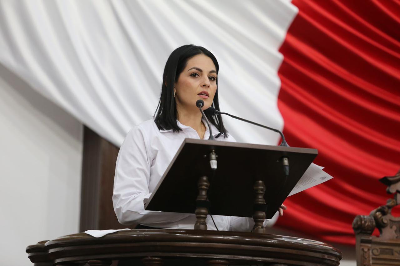 Reconoce Congreso de Coahuila a su personal
