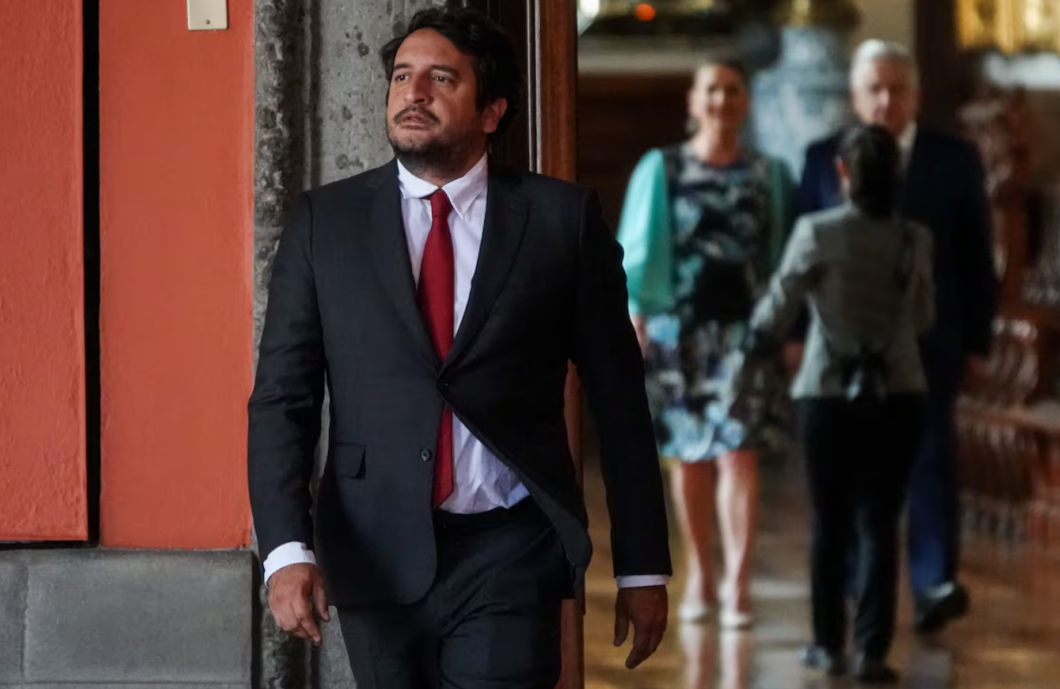 Confirma AMLO candidatura de su hijo para Morena