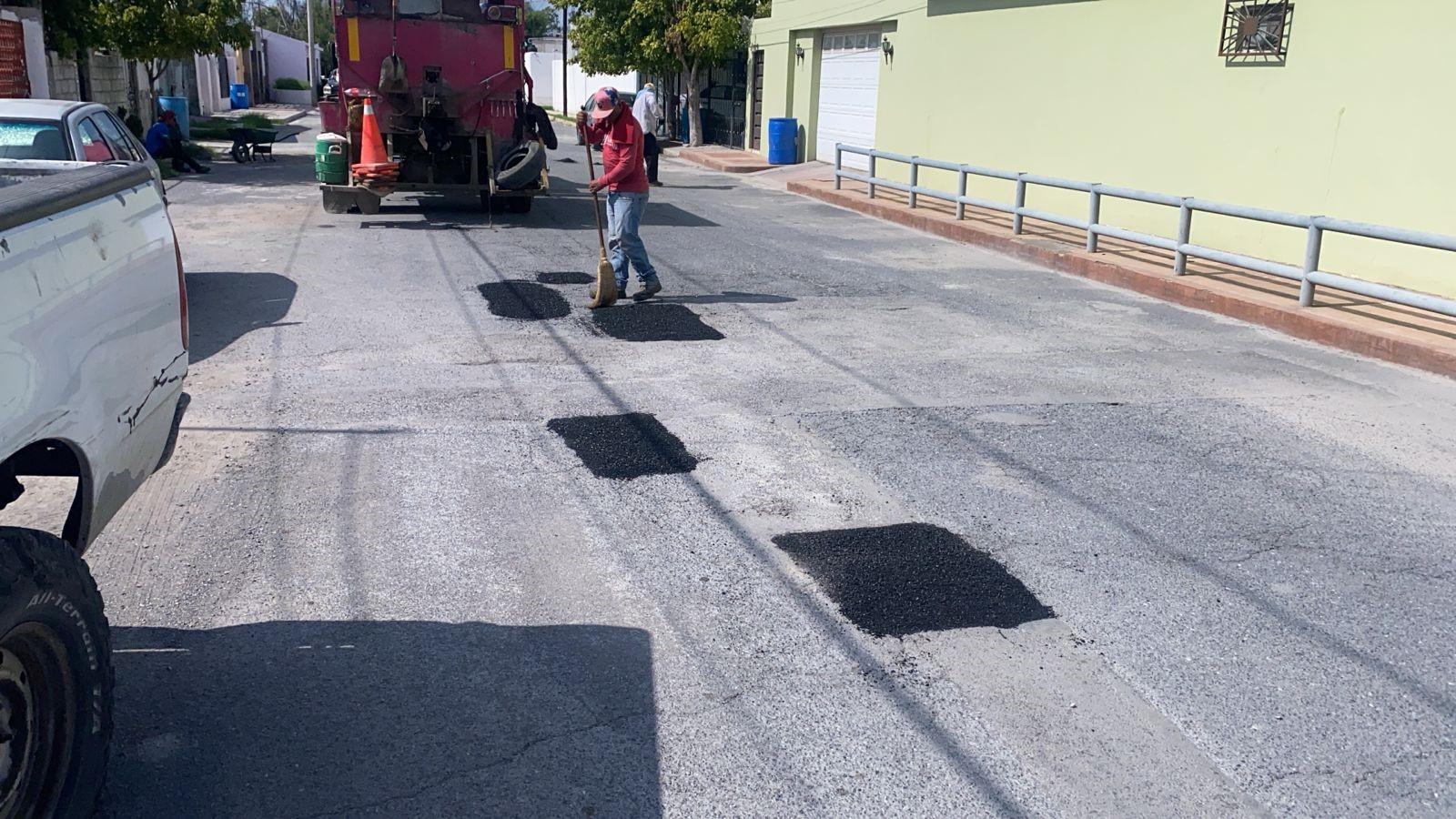 Tras lluvias Monclova intensifica el bacheo