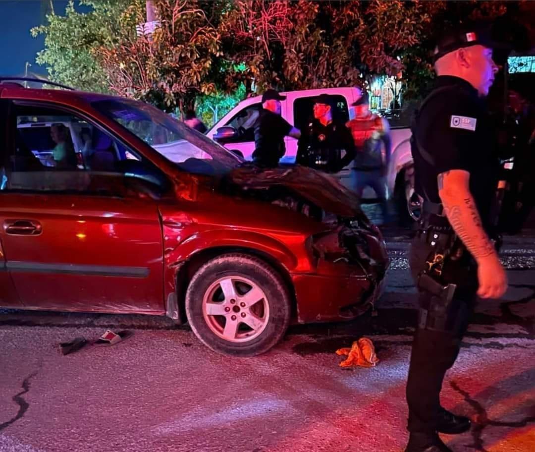 Choca alcoholizada;  deja a 3 lesionados