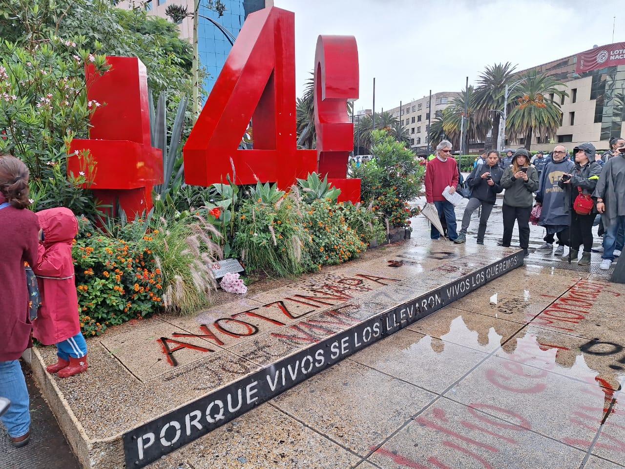Marcha por los 10 años de la desaparición de los 43 normalistas de Ayotzinapa