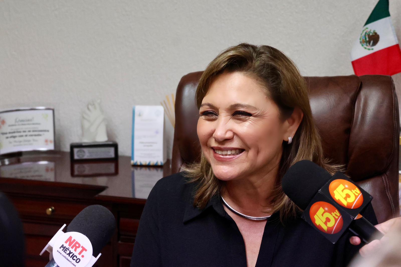 Invita Diana Haro al evento Country y Sinfónica 2024