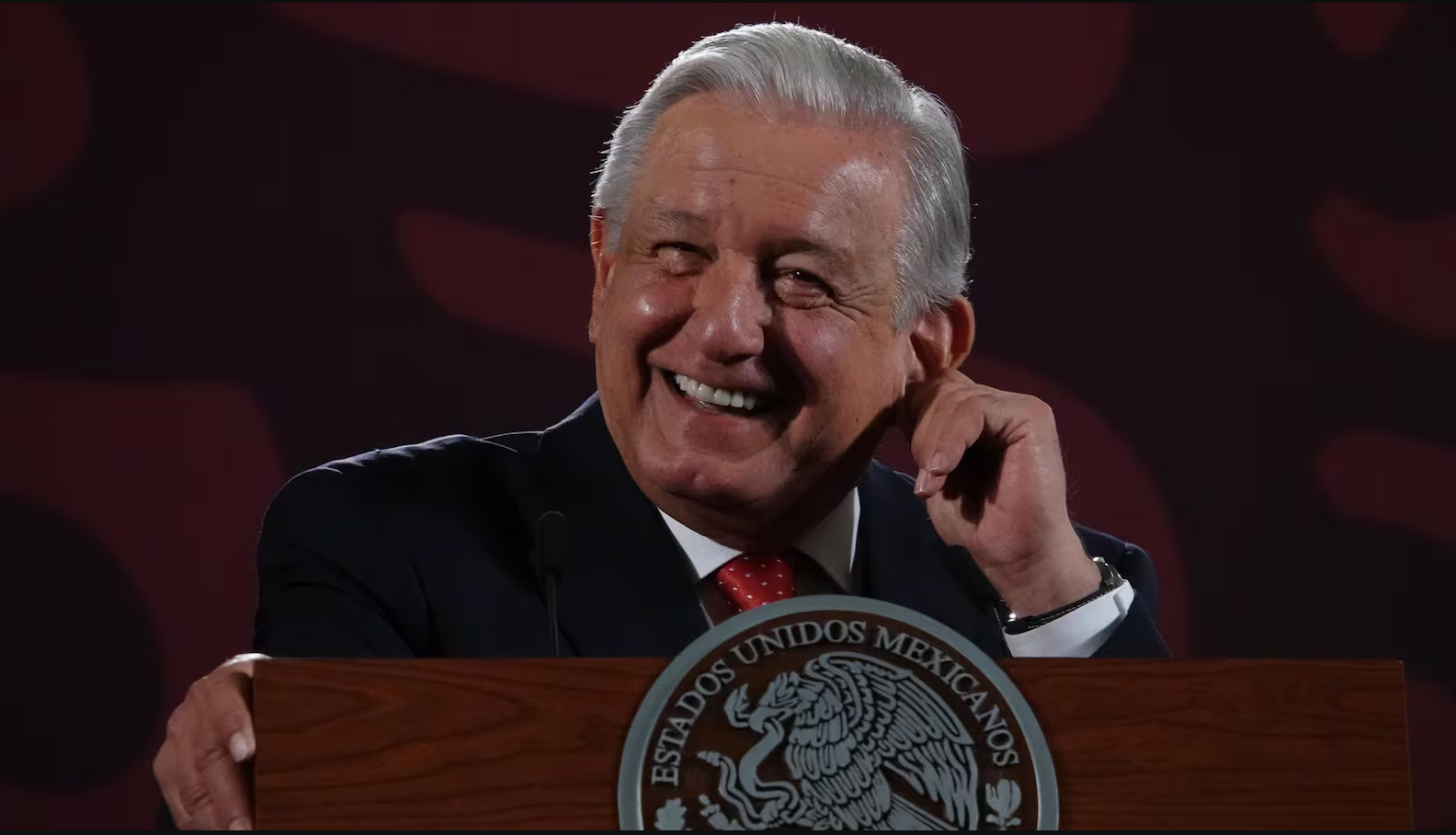 TEPJF ratifica que AMLO violó ley por exaltar a Sheinbaum y criticar a Xóchitl en 31 mañaneras