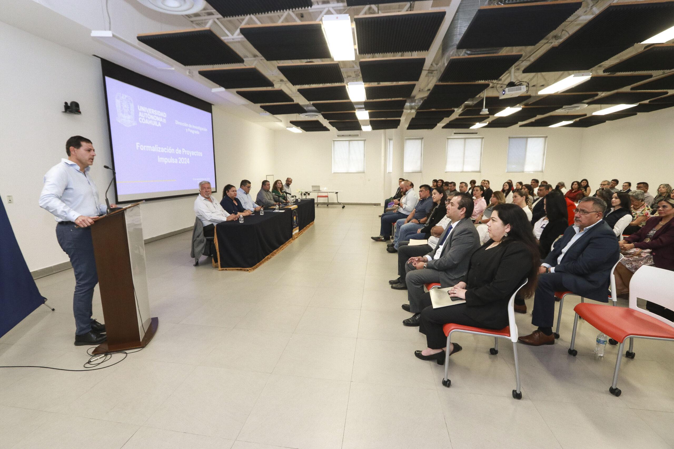 Entrega UAdeC Apoyos del Proyecto Impulsa