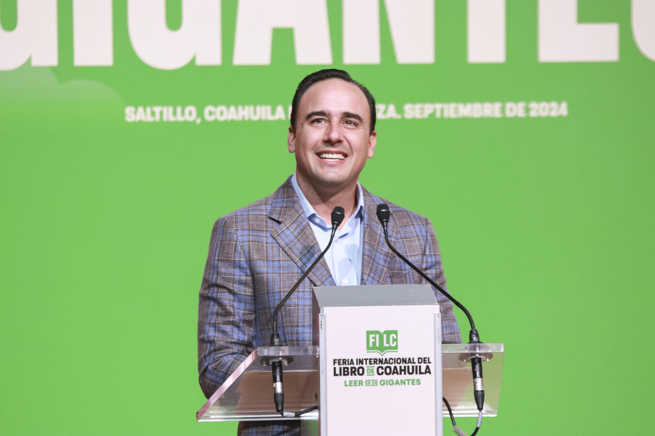 Inicia en Arteaga Feria Internacional del Libro