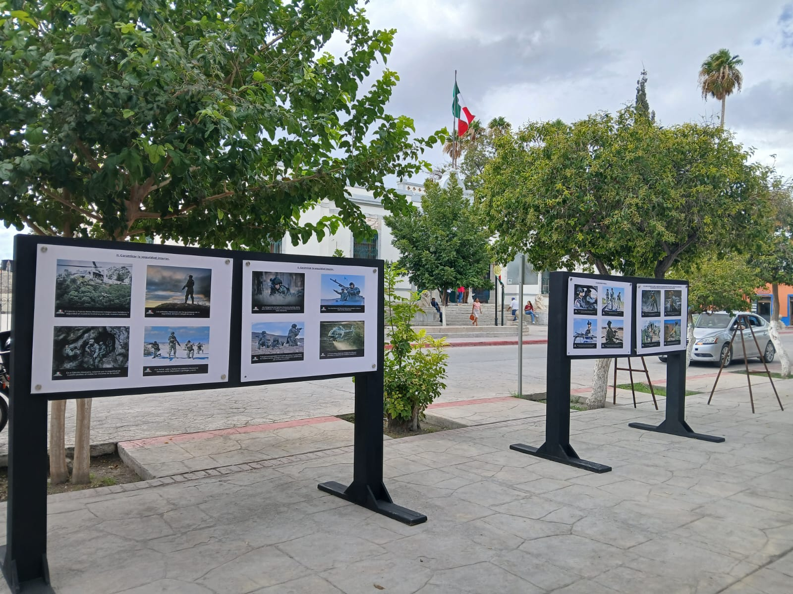 Presenta Ejército Mexicano exposición fotográfica ‘La Gran Fuerza de México, es por ti y por mí’ en la tierra de Carranza