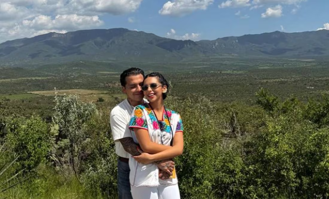 Ángela Aguilar y Christian Nodal presumen, como nunca antes, románticas fotos en Zacatecas