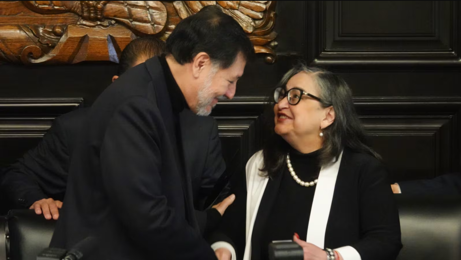 ¿4T ‘fuma la pipa de la paz’ con la Corte? Pactan ‘acuerdo de transición’ por reforma judicial