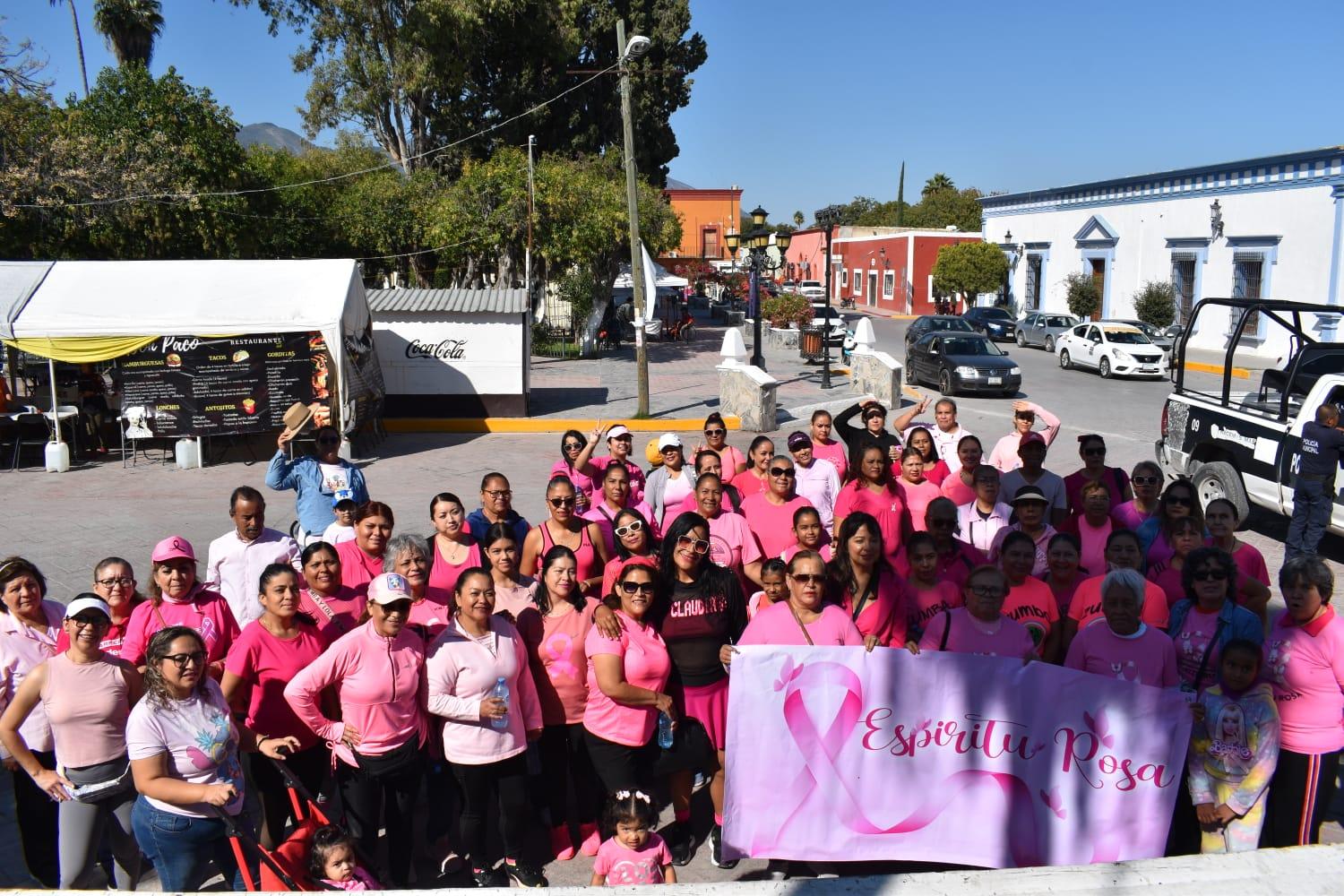 Se viste de Rosa el Pueblo Mágico