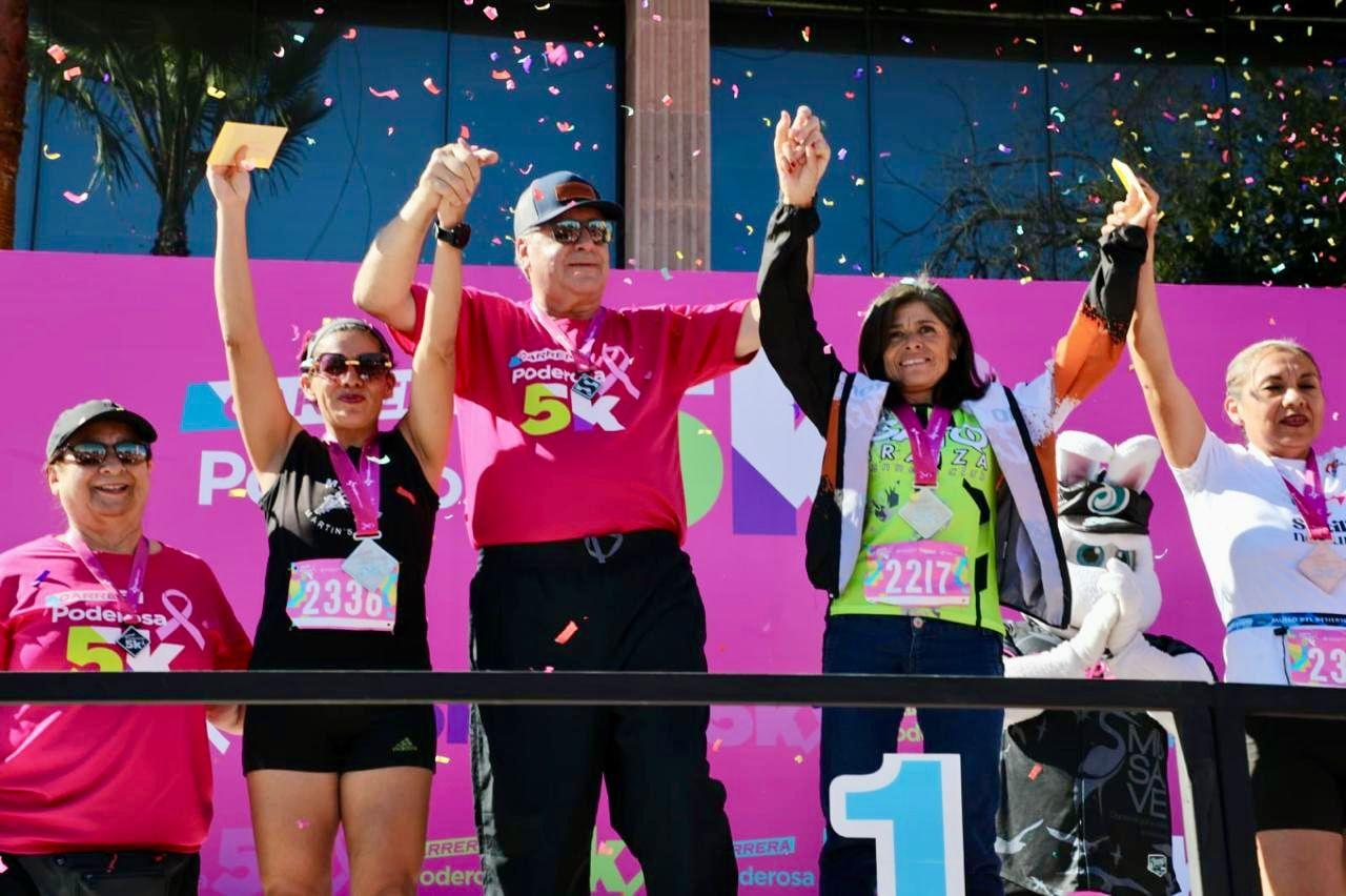 Se unen miles en la carrera Poderosa 5K