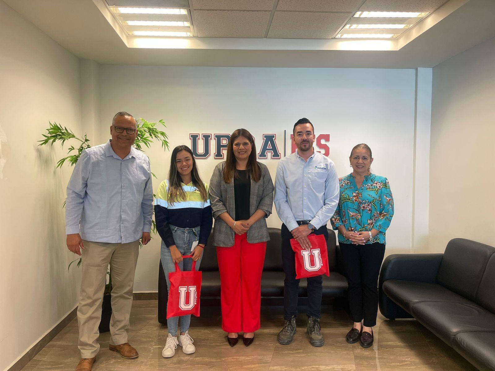 Refuerza UPRA alianzas con Fundación Holcim