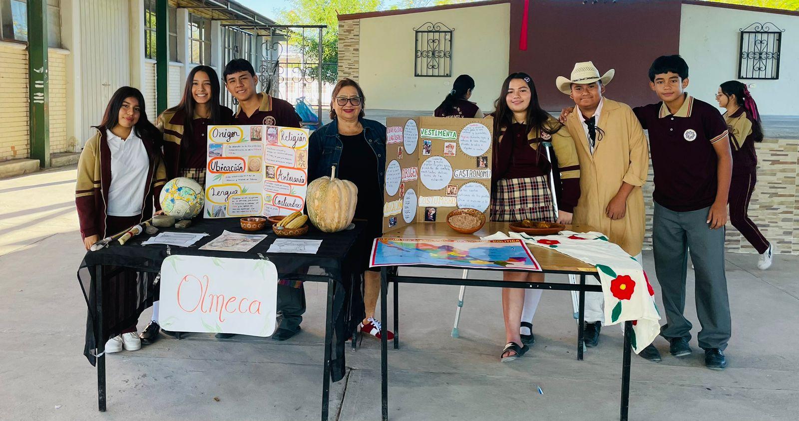 Realizan primer Feria de Culturas en Nadadores