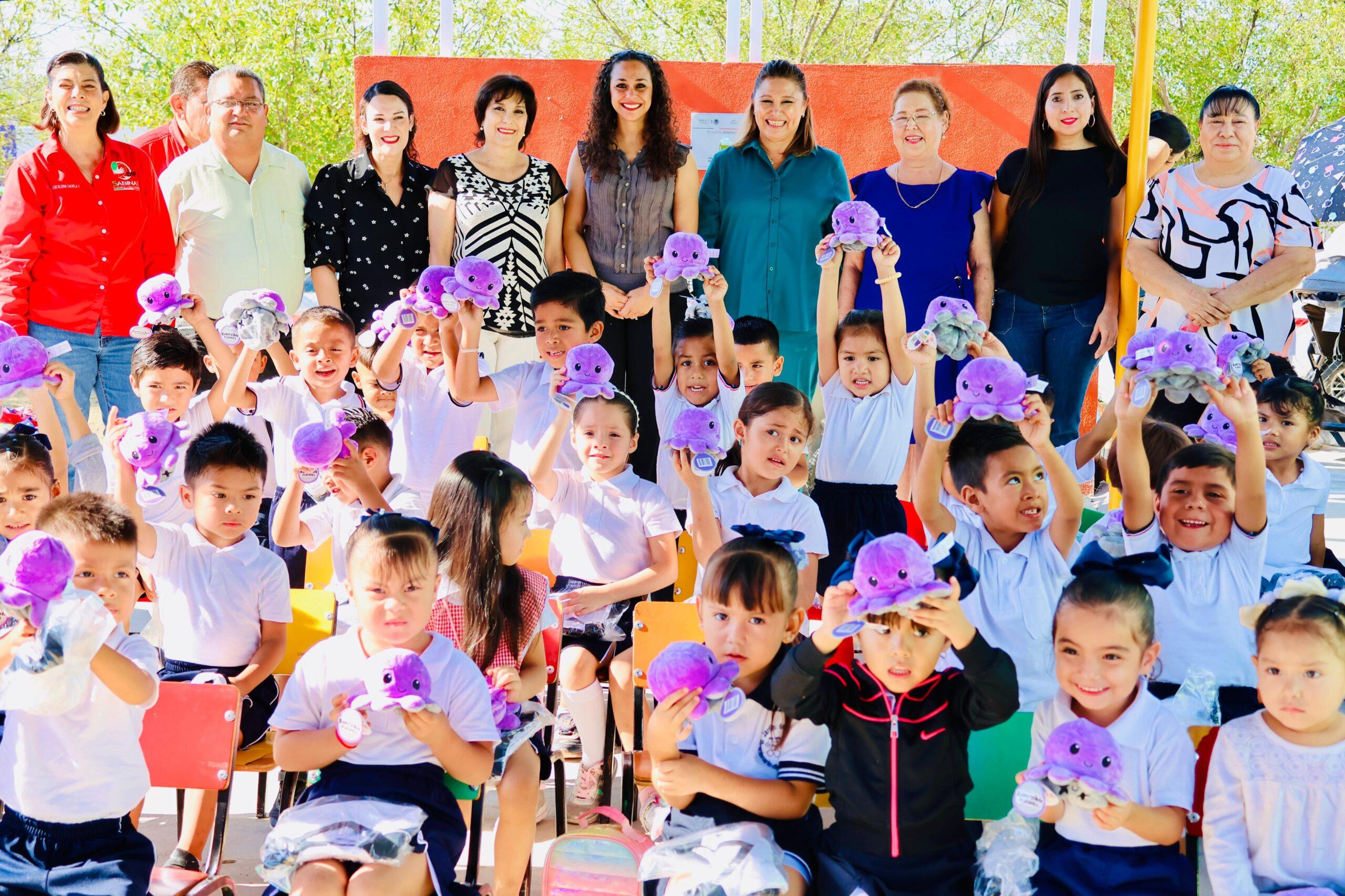 Beneficia “La Maestra en mi Escuela» a jardines de niños