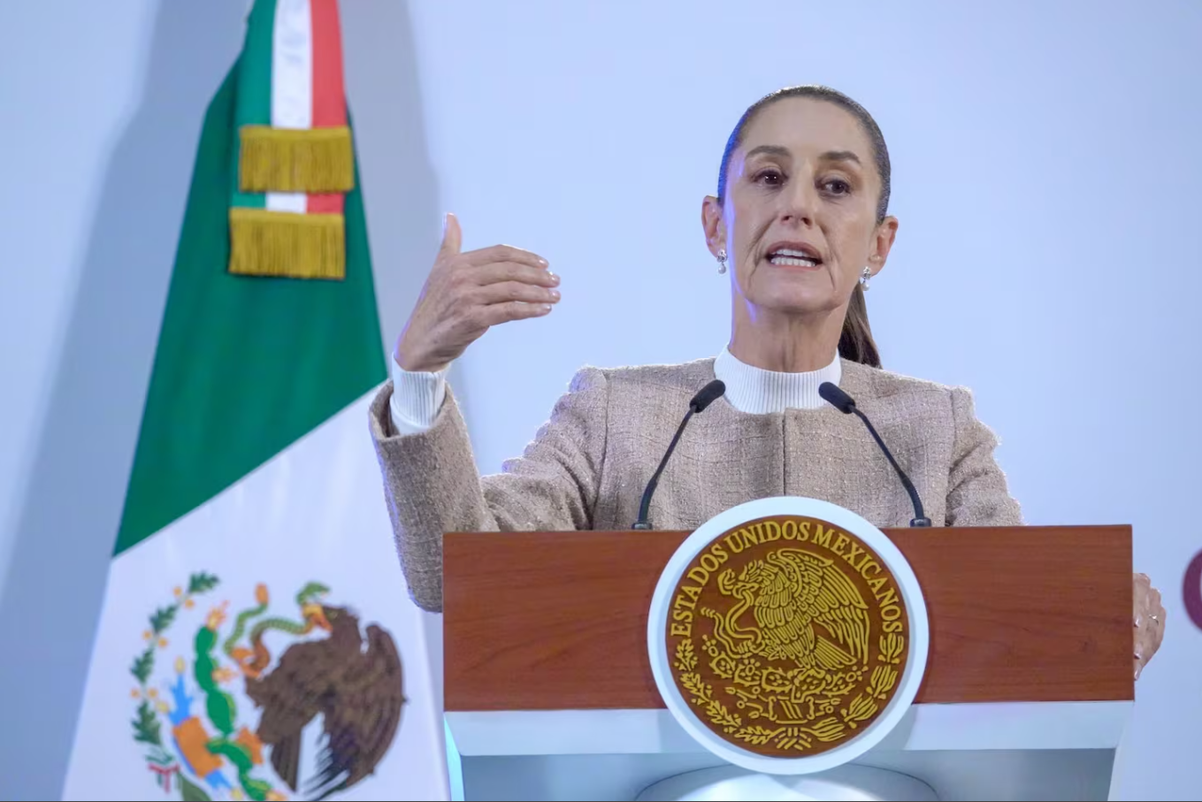 Sheinbaum critica a Calderón por defender ‘guerra’ vs. el narco: ‘Es cinismo, van a sentenciar a García Luna’
