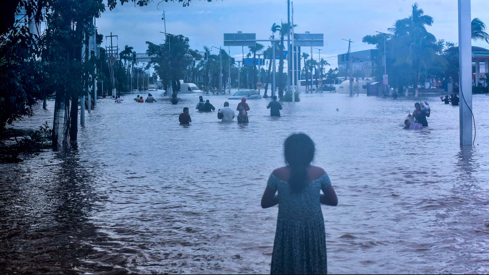 Sheinbaum pide a la población de Oaxaca y Guerrero estar alerta por la depresión tropical Once-E