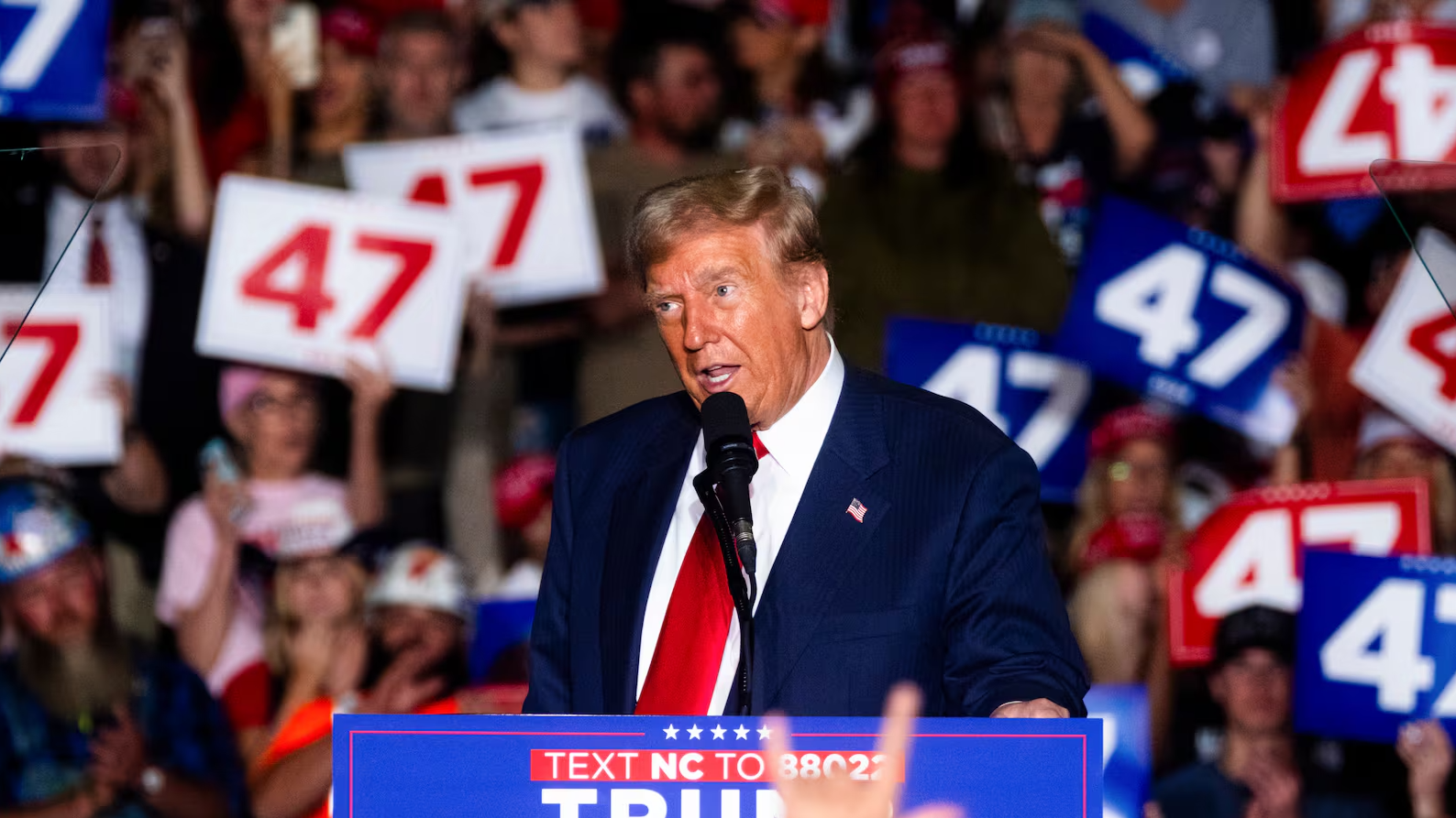 Wall Street apuesta por Donald Trump