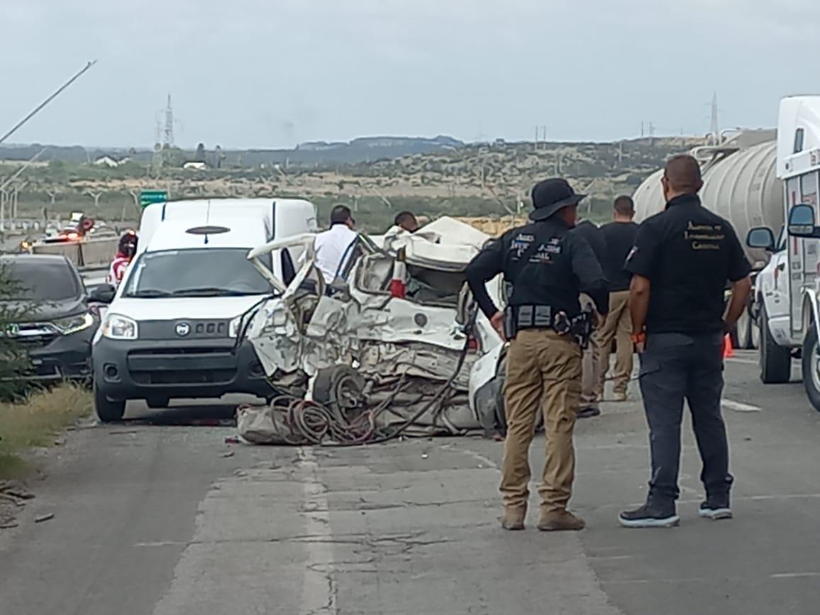 Muere uno en carambola