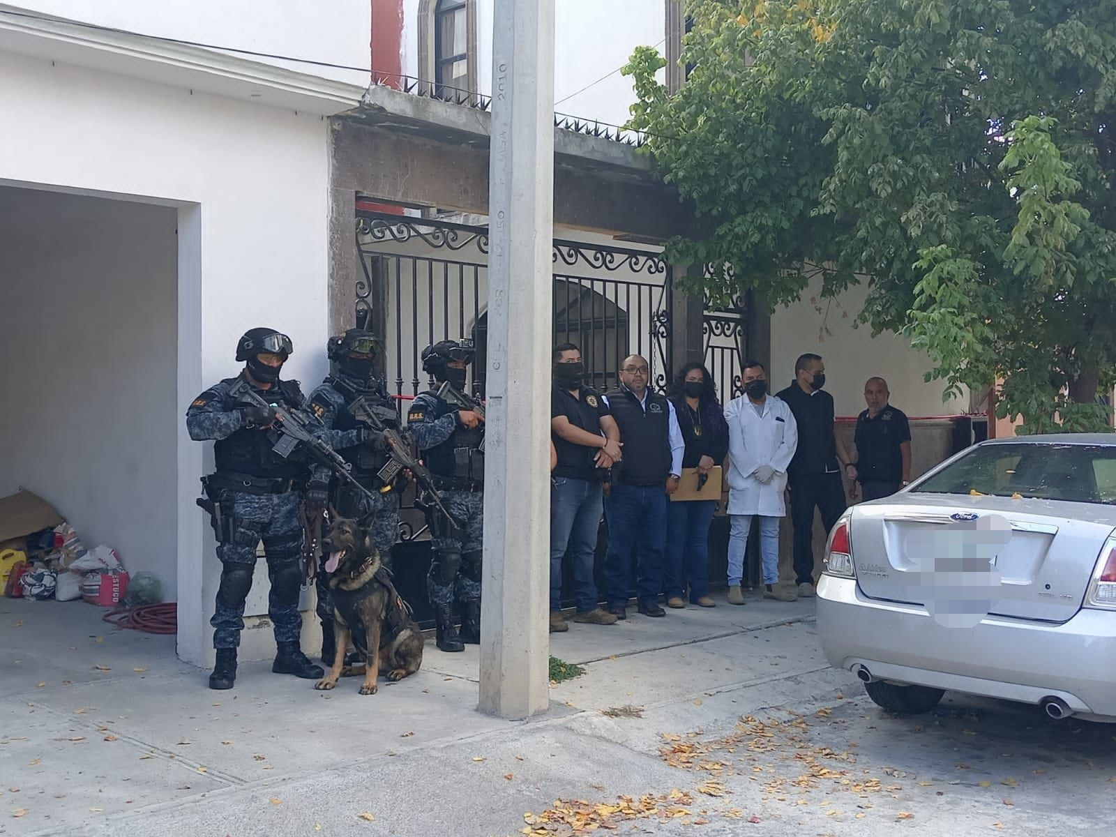 Detiene GRS a 2; aseguran en cateo mariguana y cristal