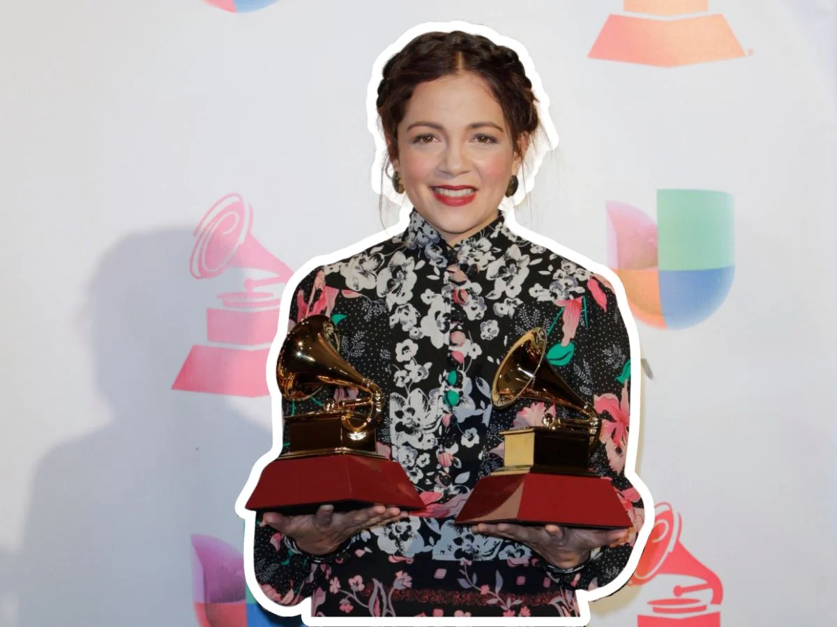 Natalia Lafourcade se convierte en la latina con más Grammys a través de su música llena de folclore