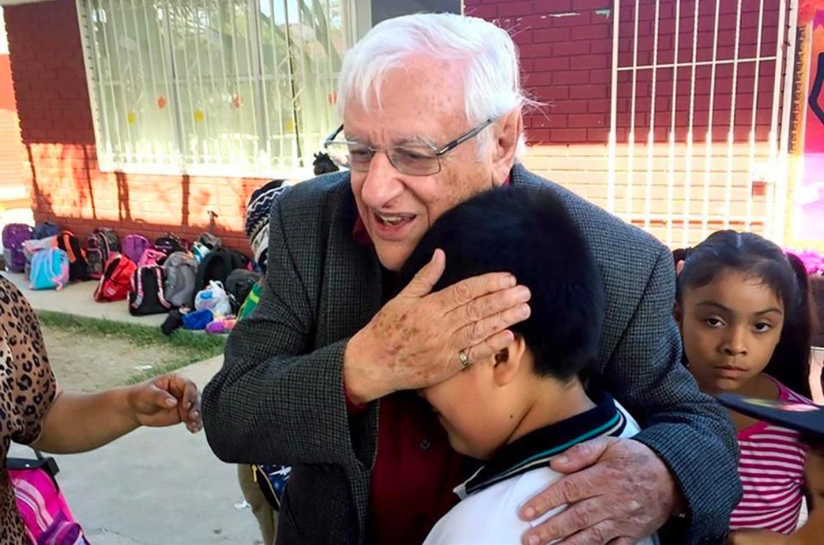 Premiarán labor social de ‘Catón’