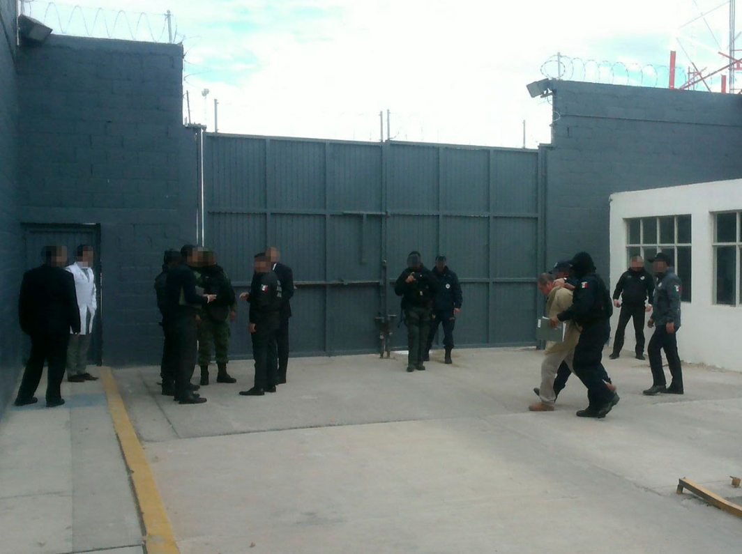 Dan 22 años de prisión a profesor que abusó de 11 alumnas en Chihuahua