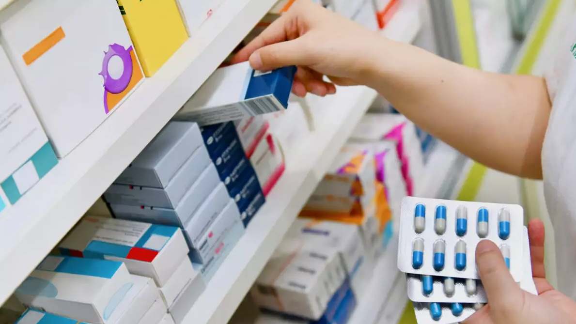 Gobierno de Sheinbaum hereda deuda de 2,900 millones por compras de medicamentos