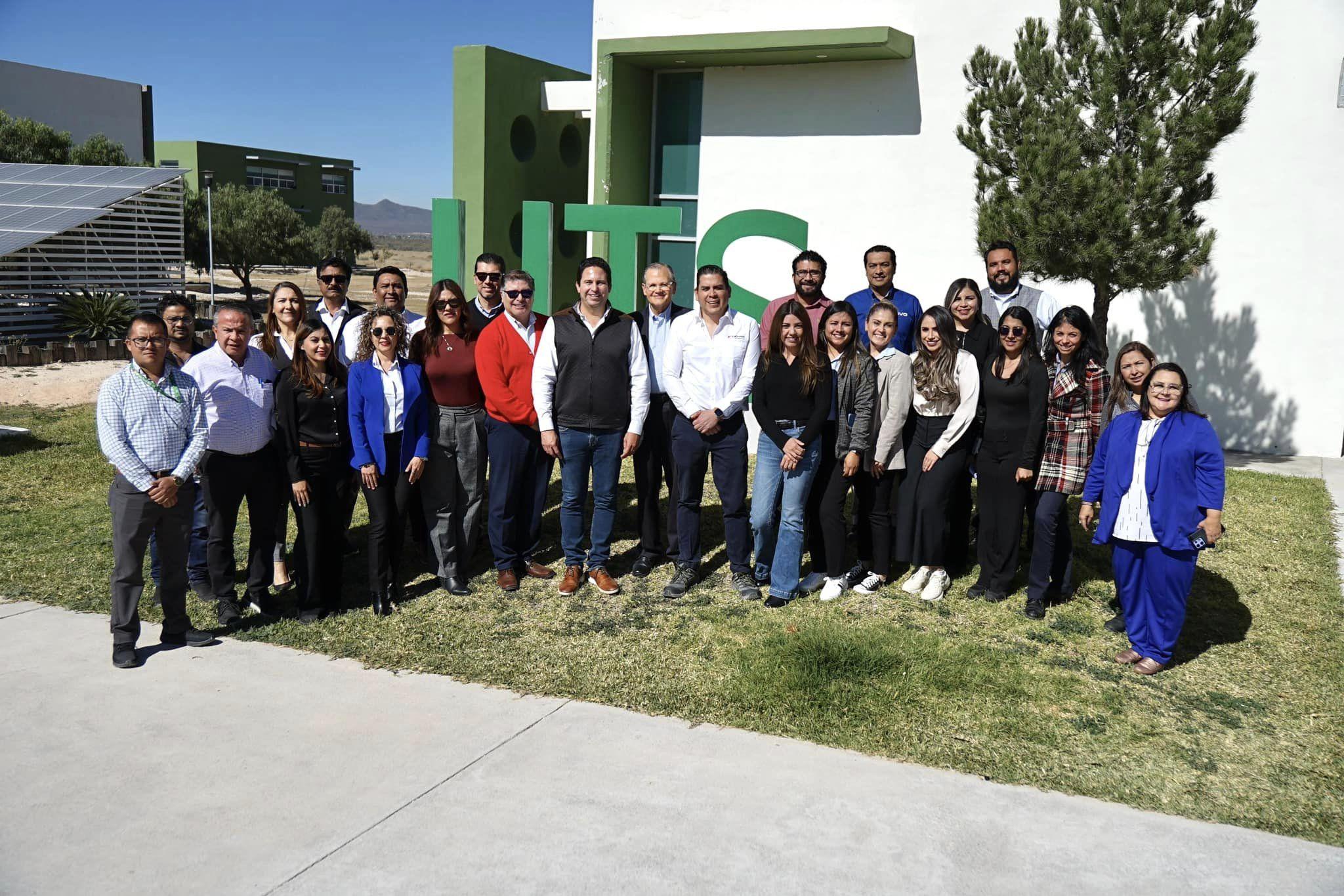 Recibirá Derramadero inversión y mejoras