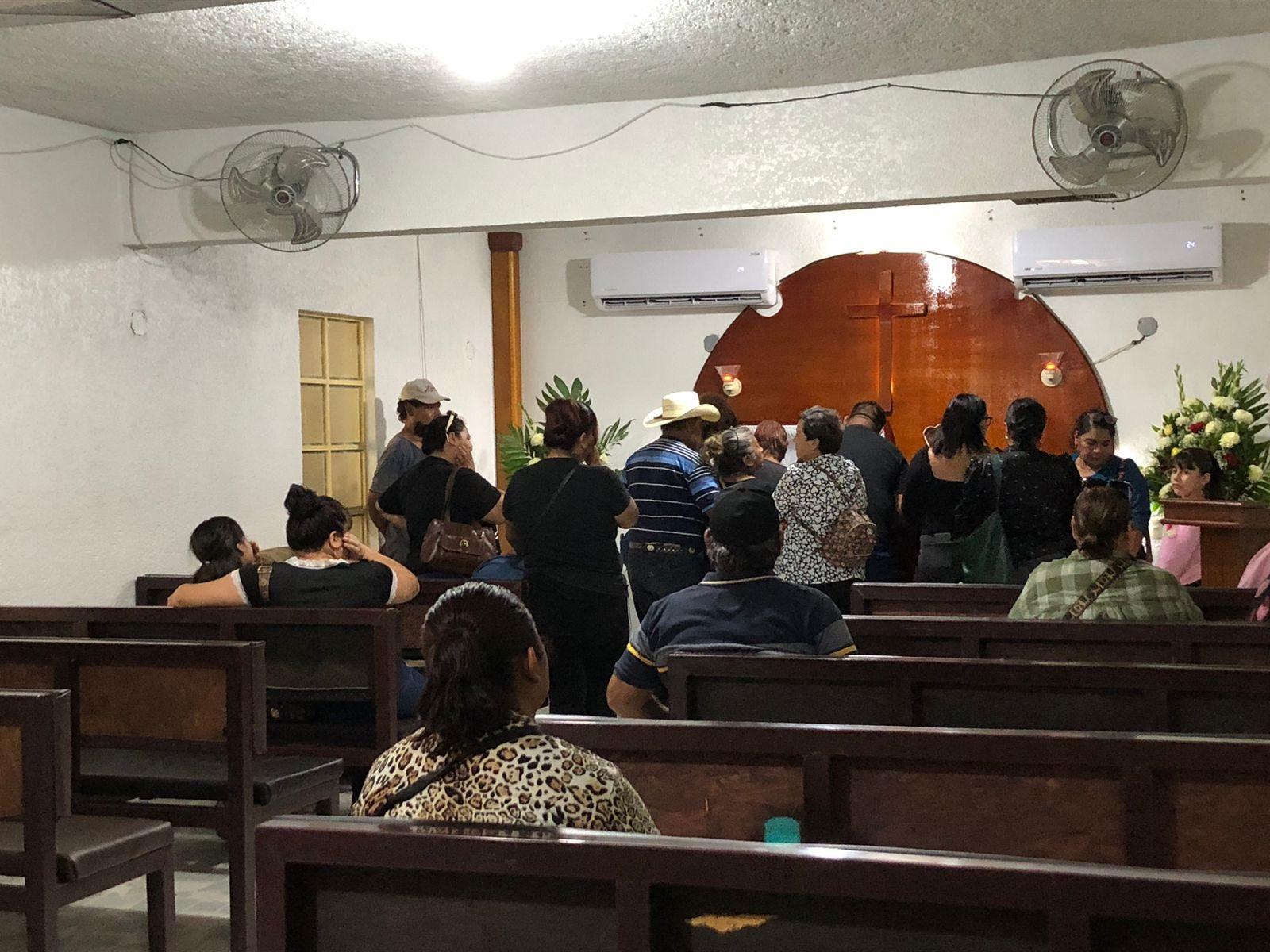 Lloran partida de Olga; murió camino a trabajo