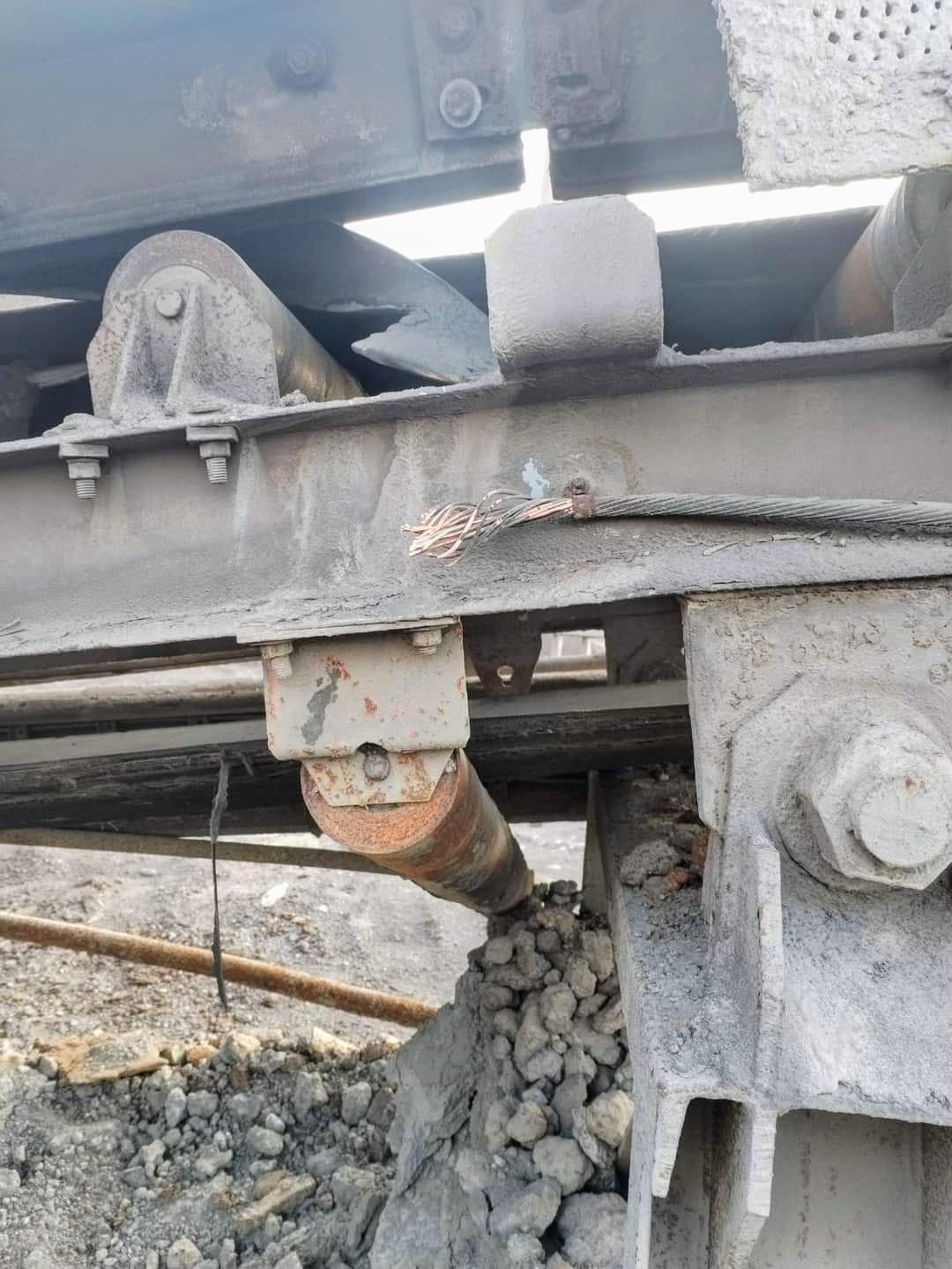 Y entre la quiebra, siguen saqueando Altos Hornos