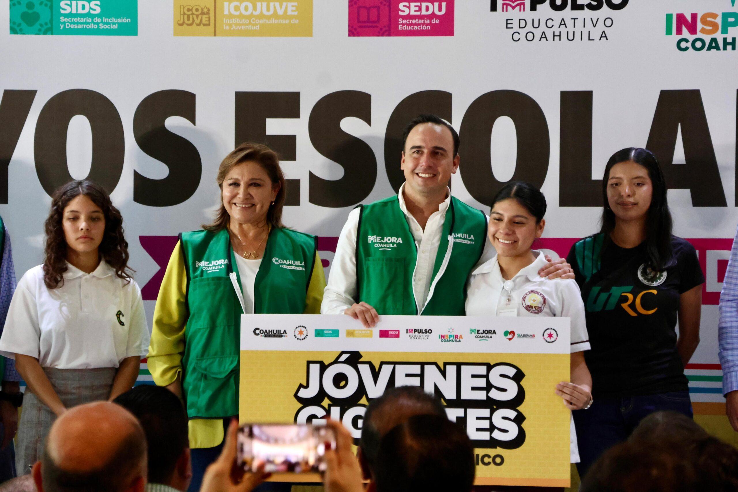 Agradece Diana Haro respaldo a estudiantes