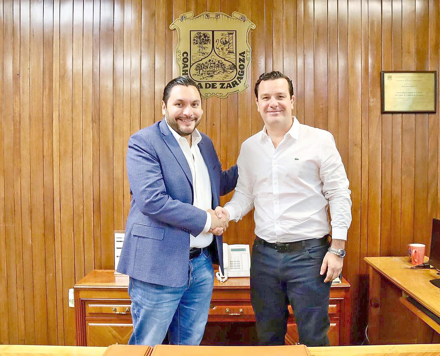 Dialoga Villarreal con el Fiscal General de Coahuila