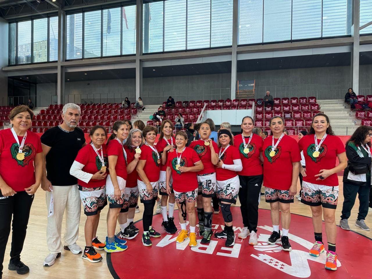 Conquistan coahuilenses triunfo en Maxi Basquet