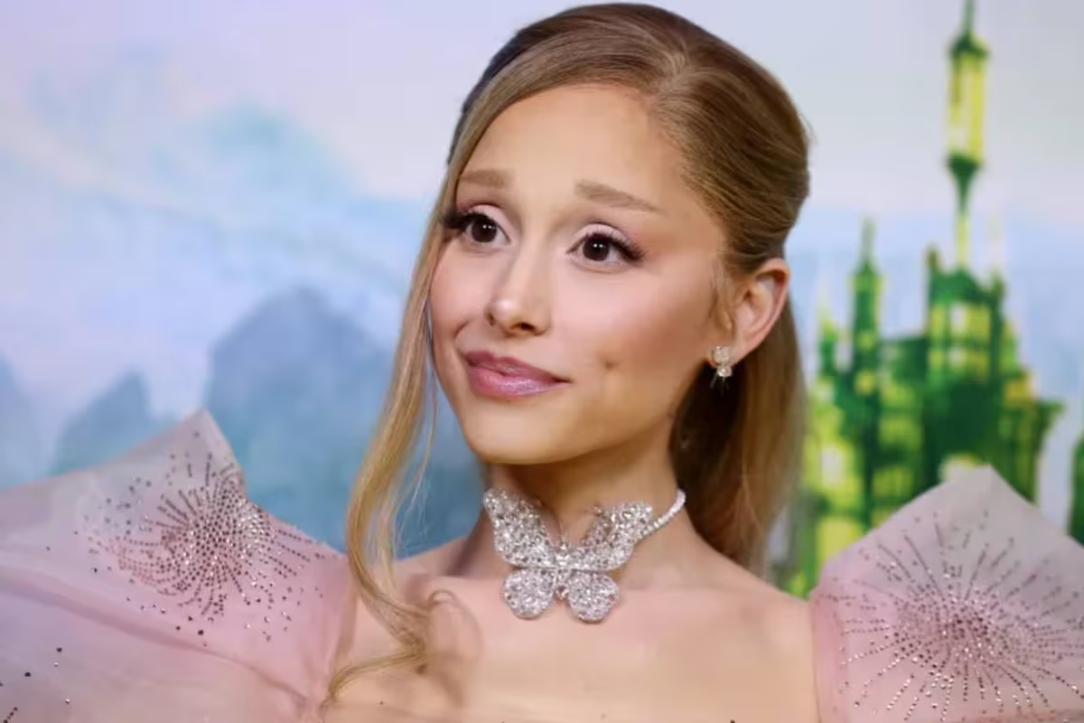 Ariana Grande afirma que se ganó su rol en ‘Wicked’: «No se me fue dado porque soy famosa»