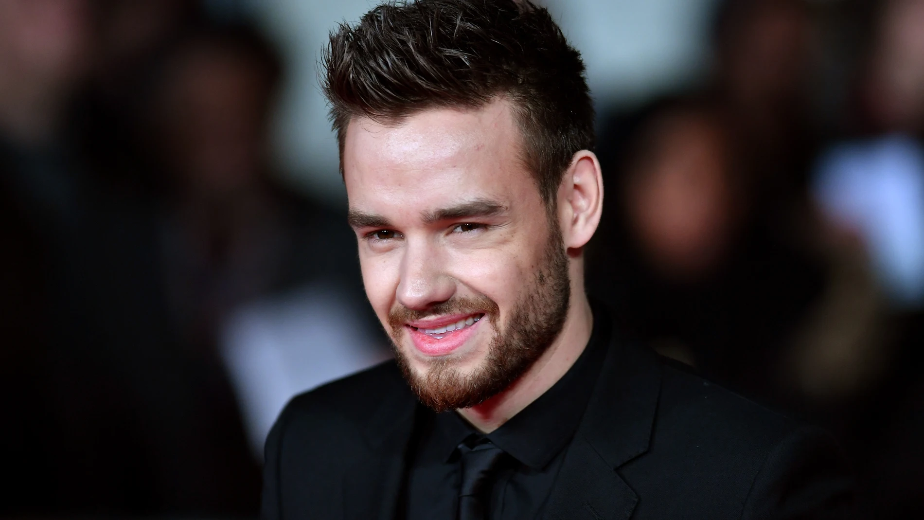 El amigo de Liam Payne, imputado tras la muerte del cantante, rompe su silencio